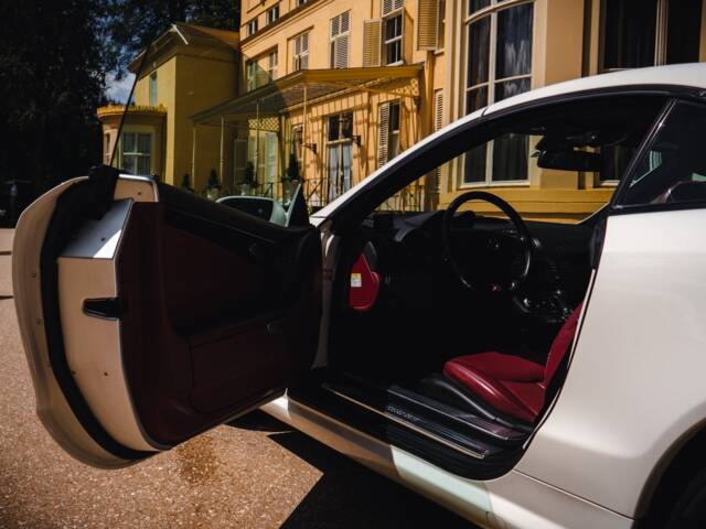 Mercedes-Benz SL 550