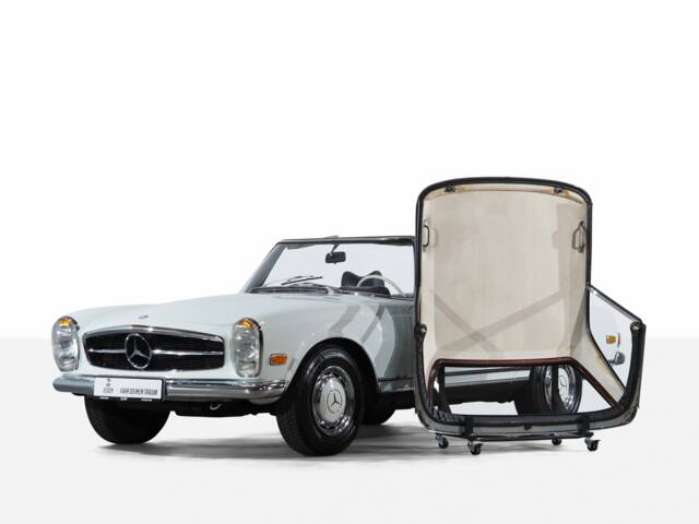Mercedes-Benz 280 SL