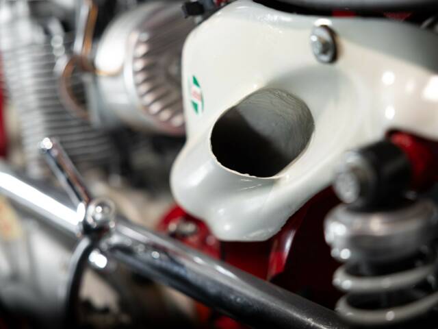 Moto Morini Corsaro 125
