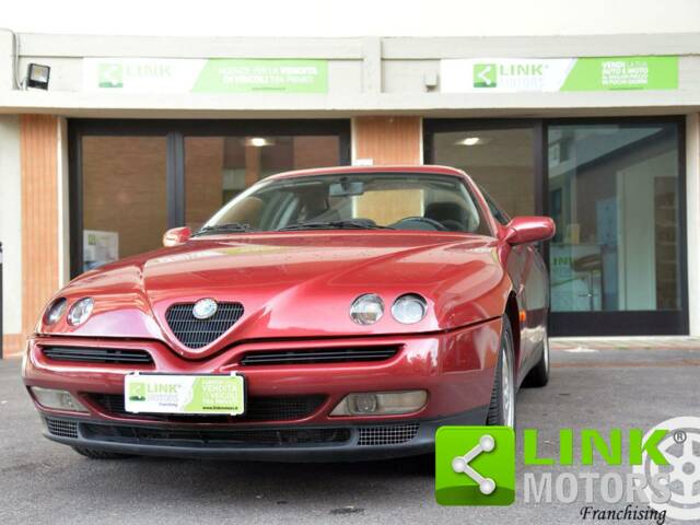 Afbeelding 1/10 van Alfa Romeo GTV 2.0 V6 Turbo (1996)