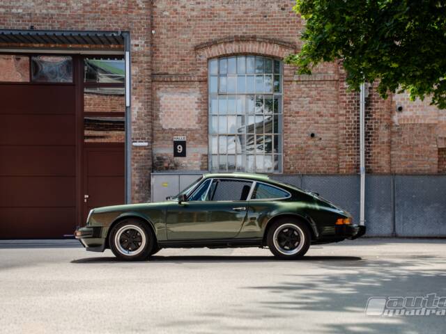 Porsche 911 Carrera 3.0