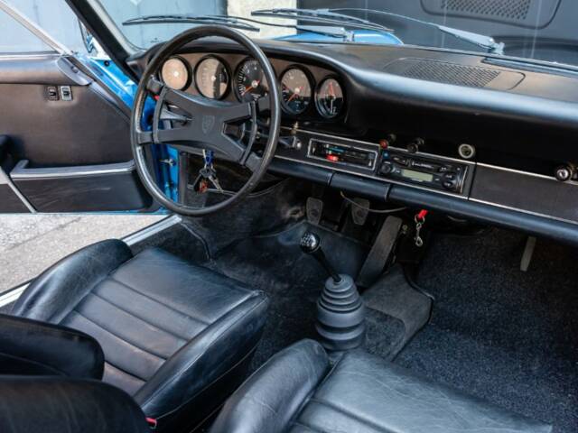 Porsche 911 2.4 S