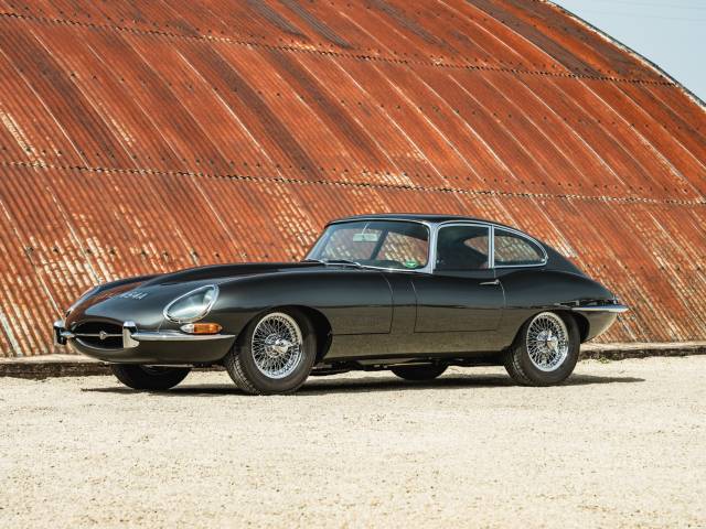 Image 1/46 of Jaguar E-Type 3.8 (1963)