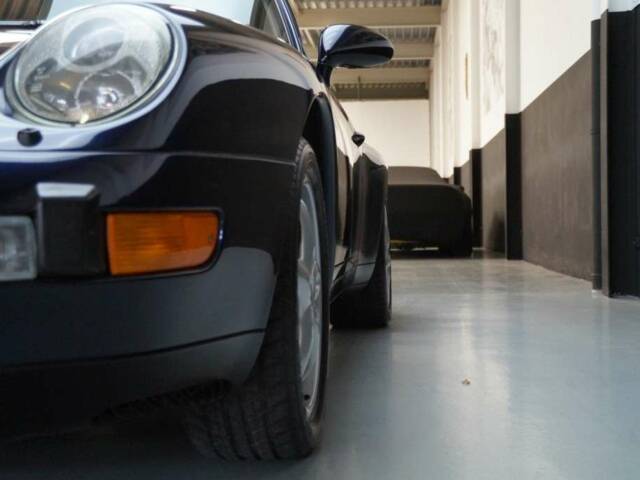 Porsche 911 Carrera
