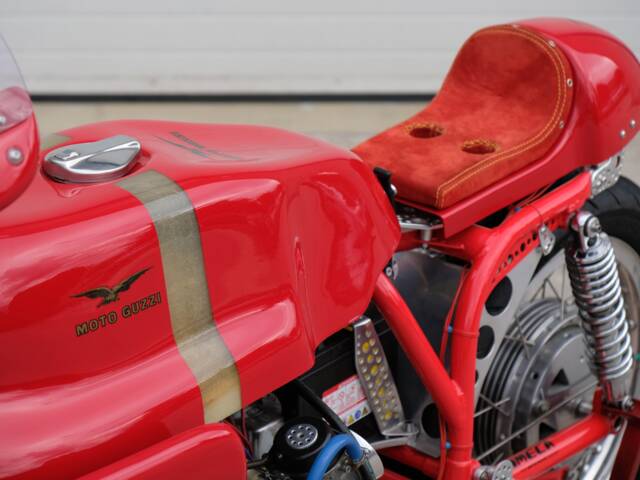 Moto Guzzi V7 850 GT