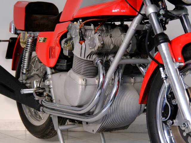 MV Agusta 750 S America