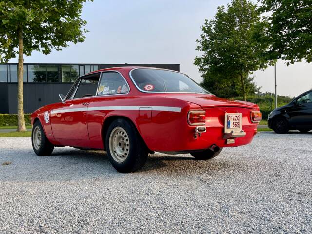 Alfa Romeo Giulia GTA 1300 Junior