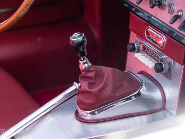 Jaguar E-Type 3.8 Flat Floor