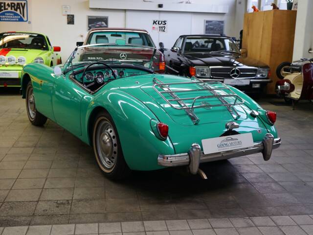 MG MGA 1500