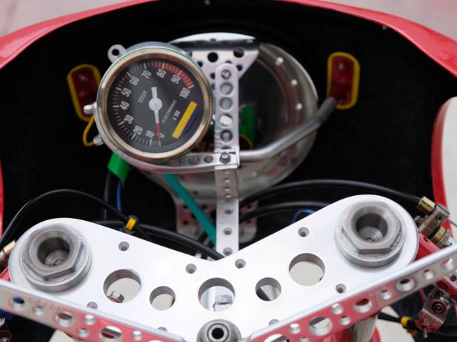 Moto Guzzi V7 850 GT