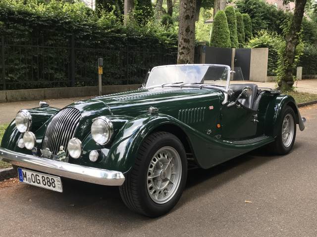 Morgan Plus 8