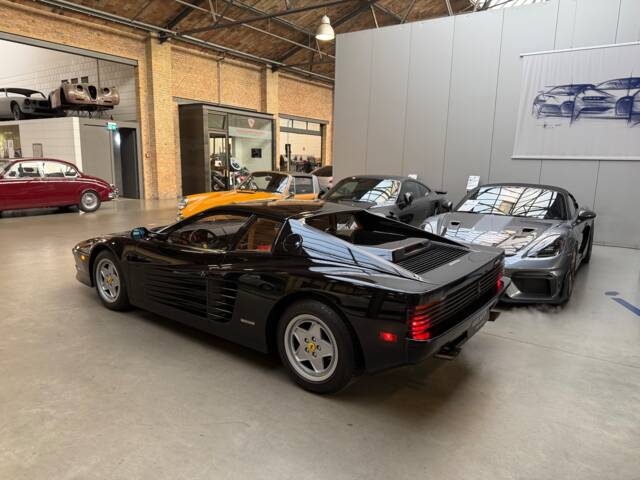 Ferrari Testarossa