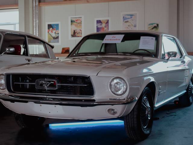 Ford Mustang 289
