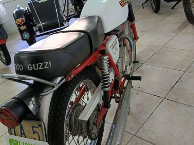 Moto Guzzi Stornello 160