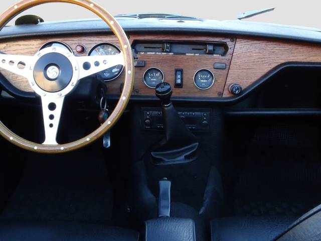 Triumph Spitfire 1500 - 19