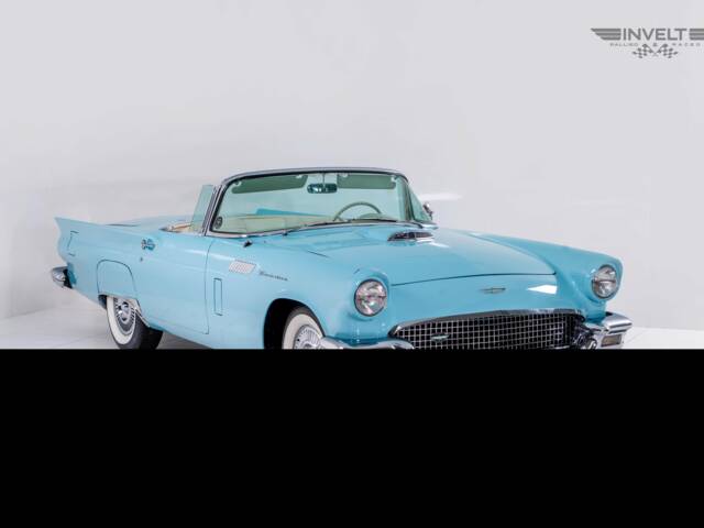 Ford Thunderbird