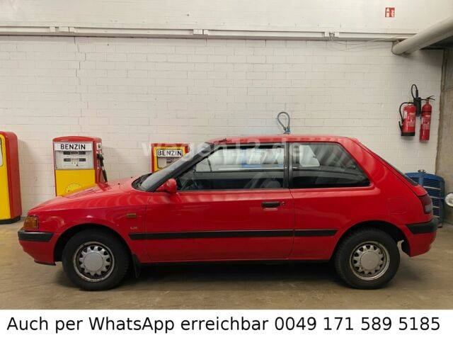 Image 1/16 of Mazda 323 (1990)