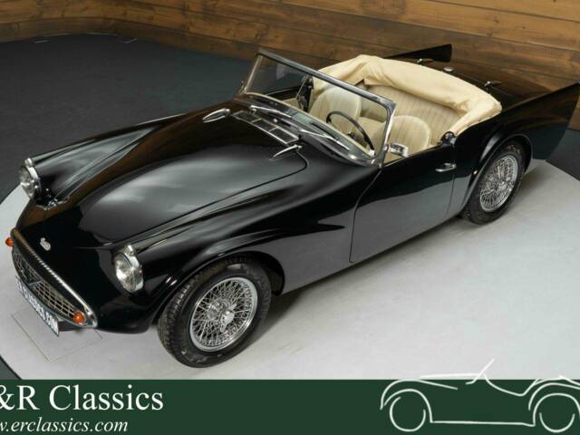 Immagine 1/19 di Daimler SP 250 (1960)