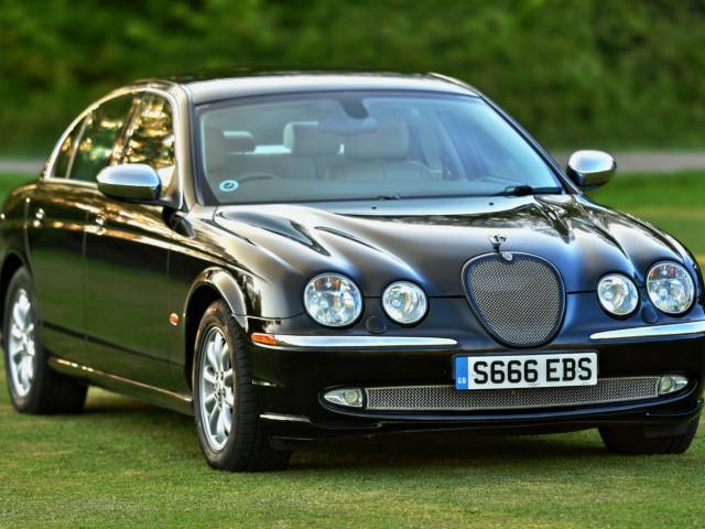 Bild 1/50 von Jaguar S-Type 3.0 V6 (2004)