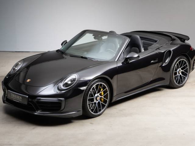 Immagine 1/41 di Porsche 911 Turbo S (2018)