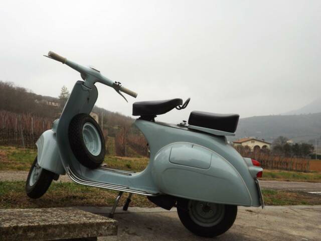 Piaggio Vespa 125