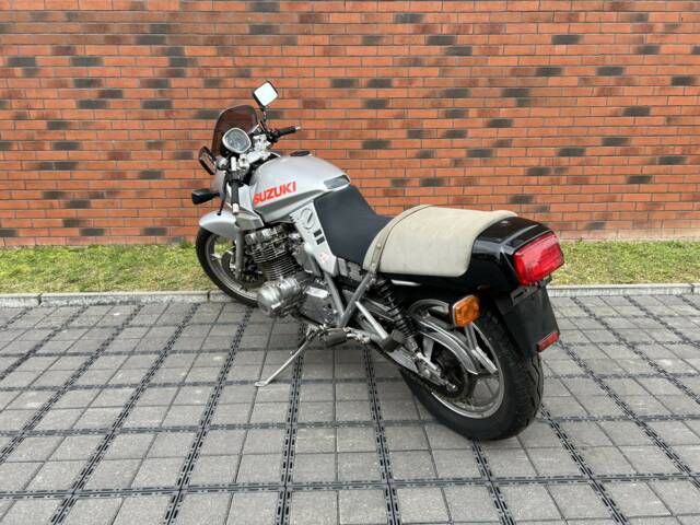 Suzuki GSX 1100 SZ Katana