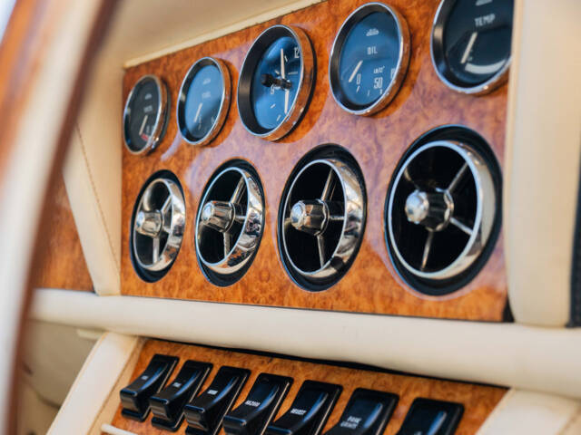 Jensen Interceptor MK III