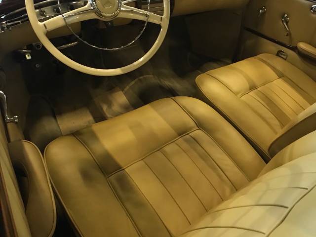 Mercedes-Benz 220 S Cabriolet