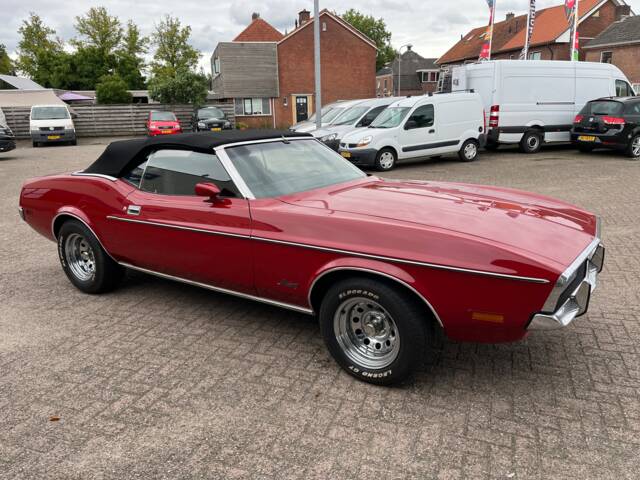 Ford Mustang 250