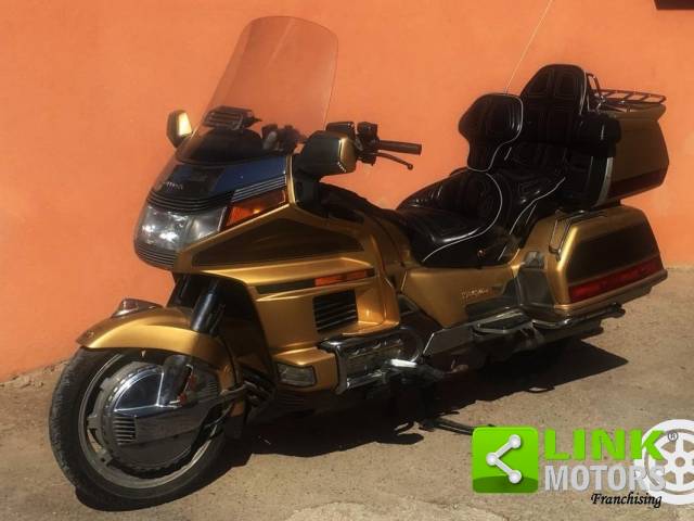Bild 1/9 von Honda DUMMY (1998)