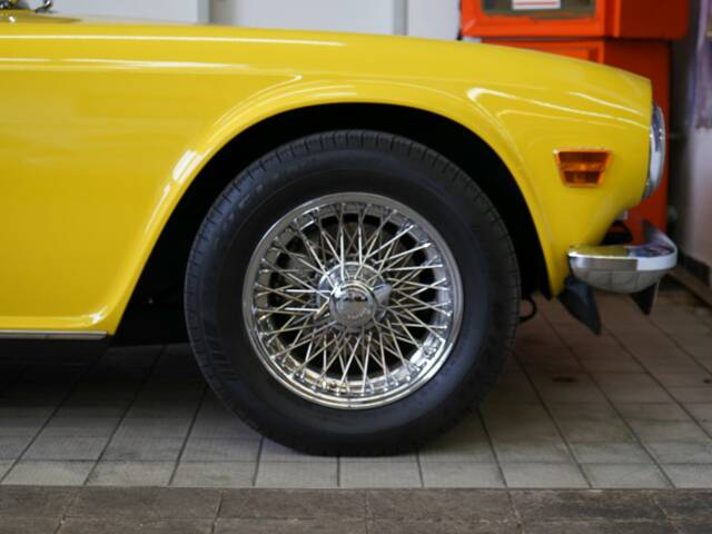 Triumph TR 6