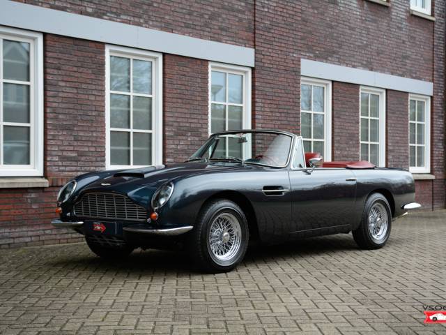 Aston Martin Classic Cars For Sale - Classic Trader