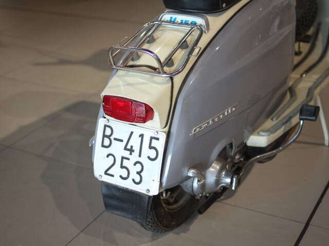 Piaggio Vespa 150