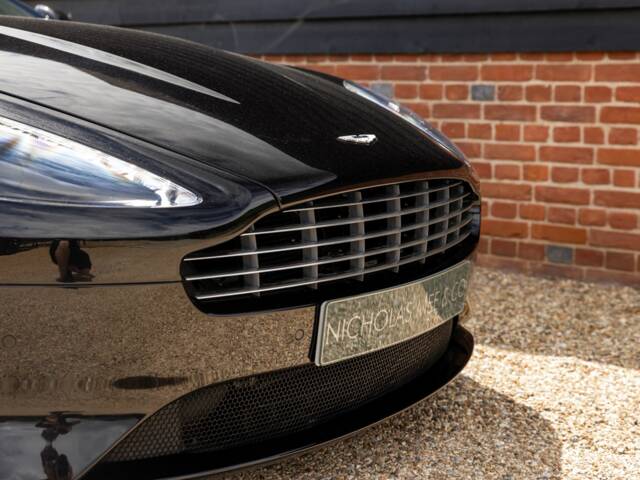 Aston Martin DB 9 GT Volante