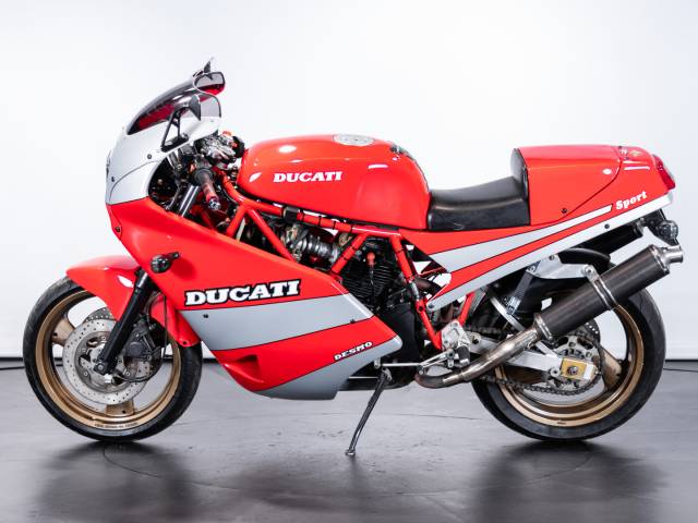 Immagine 1/46 di Ducati DUMMY (1989)