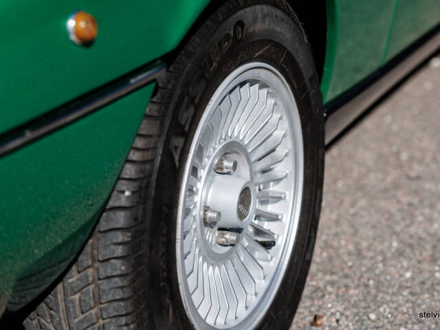 Alfa Romeo Montreal