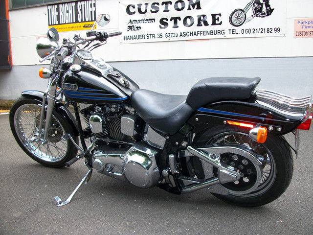 Harley-Davidson Bad Boy Softail