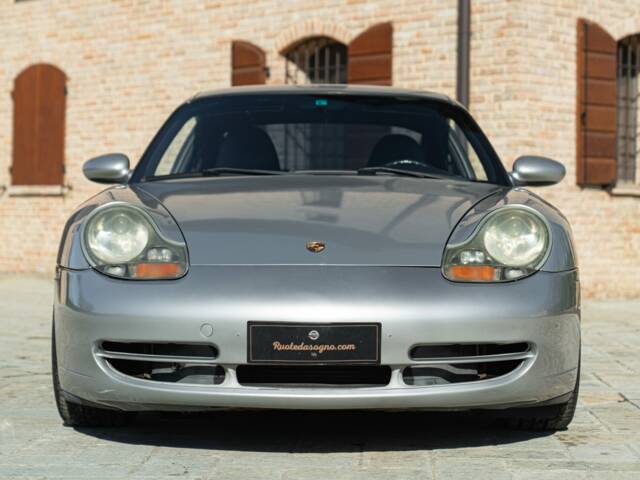 Porsche 911 Carrera 4