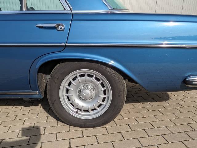 Mercedes-Benz 300 SEL 4.5