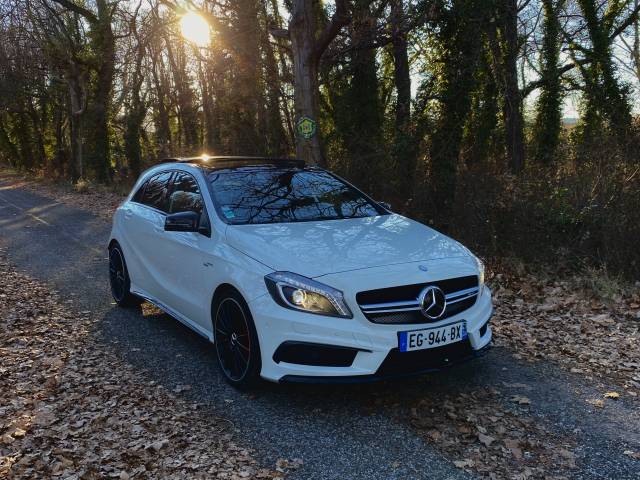 Afbeelding 1/5 van Mercedes-Benz A 45 AMG 4MATIC (2015)