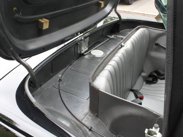 Mercedes-Benz 500 SL