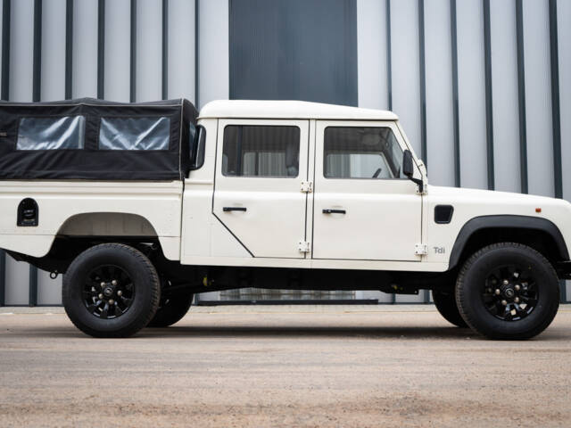 Land Rover Defender 130 Td5 Crew Cab
