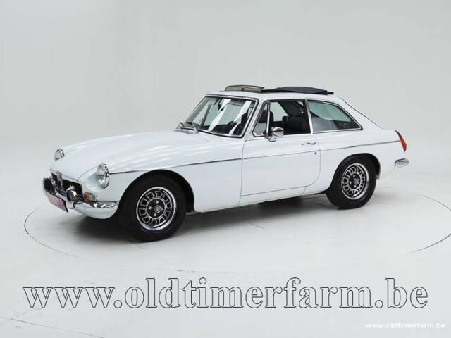 Immagine 1/15 di MG MGB GT V8 (1974)