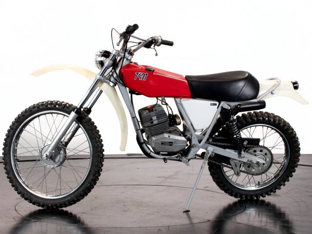 Bild 1/22 von TGM DUMMY (1979)