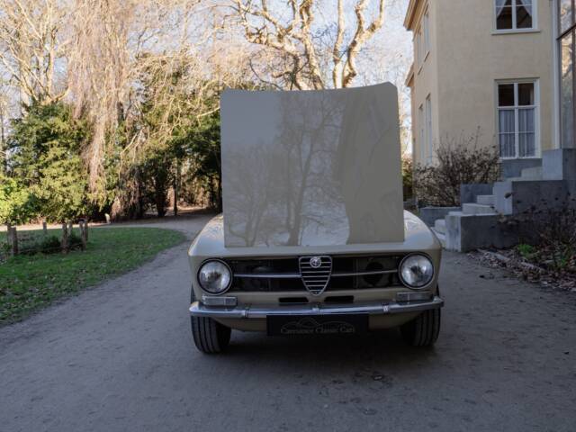 Alfa Romeo Giulia GT 1300 Junior