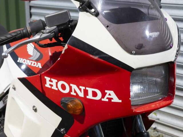 Honda VF 500 F