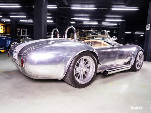 AC Cobra 427