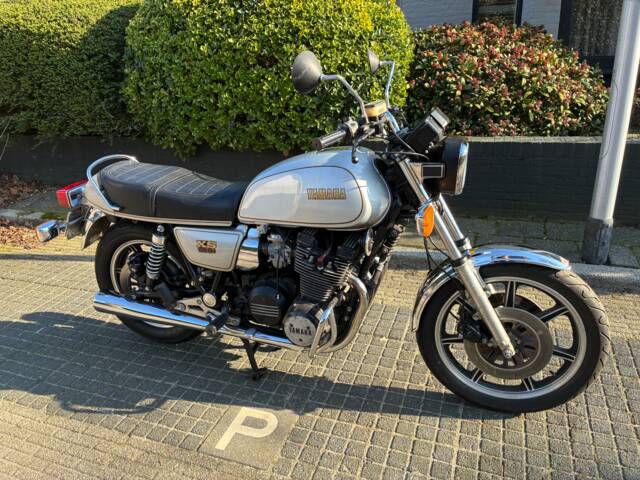 Yamaha XS 1100