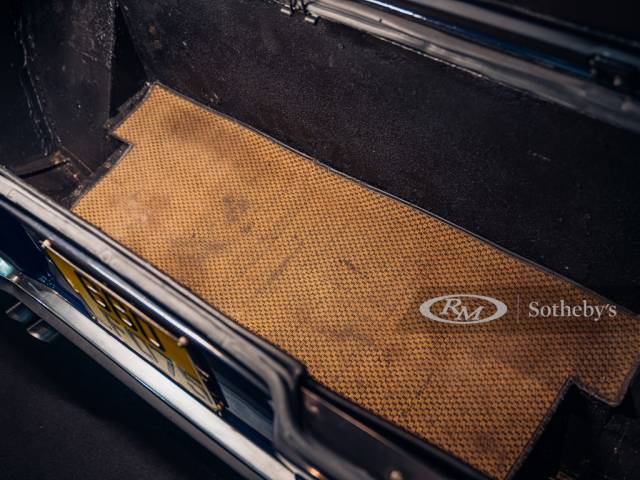 Ferrari Dino 308 GT4