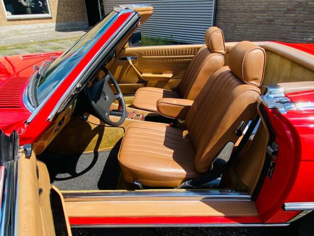 Mercedes-Benz 380 SL